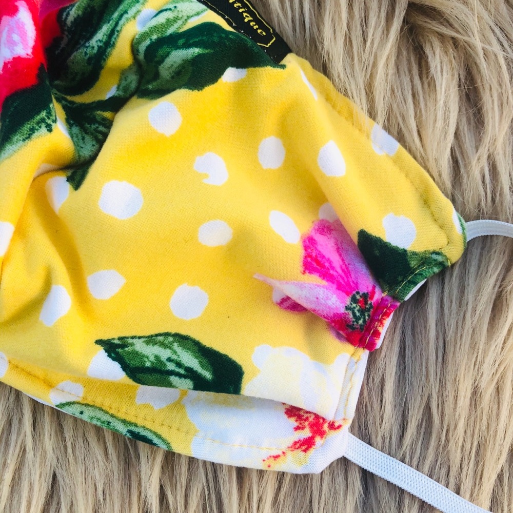 💛Yellow Dots Mask - Picture 2 of 3